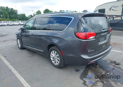 2018 Chrysler Pacifica Touring L from USA, damaged, VIN 2C4RC1BG6JR309560